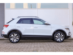 Volkswagen T-Roc 1.5 TSI 150pk DSG Life Business - Afbeelding 3