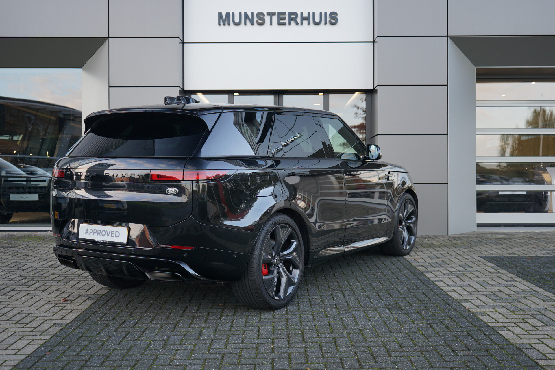 Land Rover Range Rover Sport 3.0 P440e Dynamic SE - Afbeelding 2