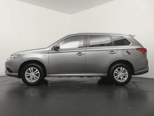 Mitsubishi Outlander 2.4 PHEV Pure