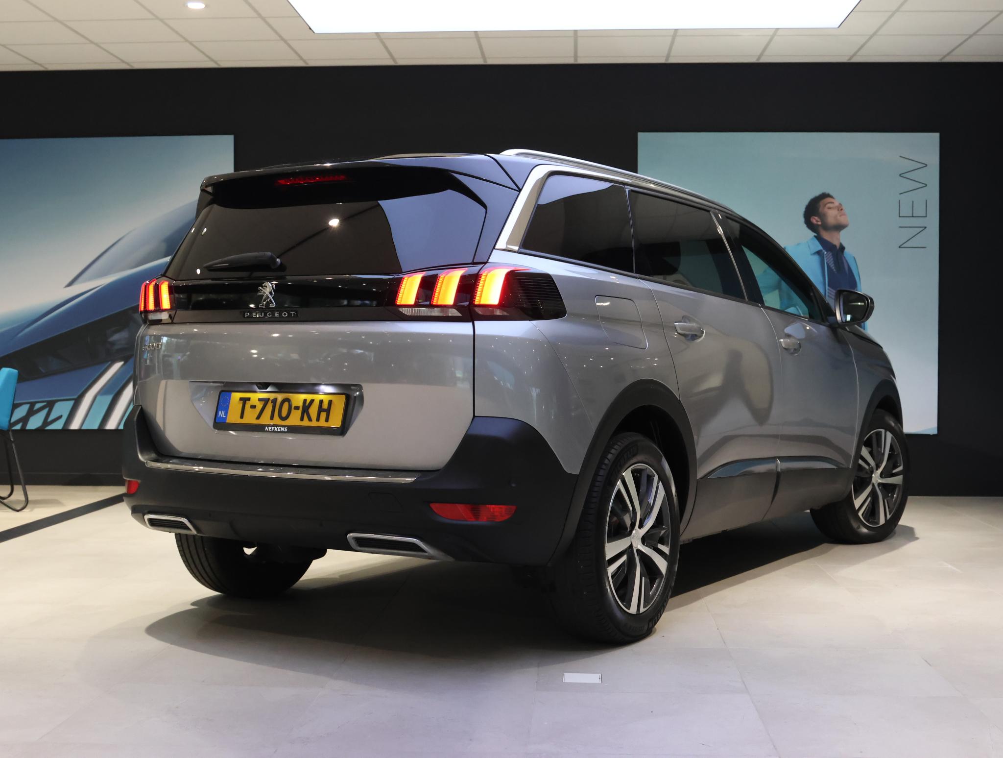 Peugeot 5008 SUV Allure Pack Business 130 pk Automaat - Afbeelding 3