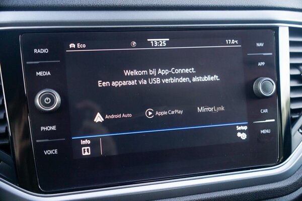 Apple Carplay/Android Auto