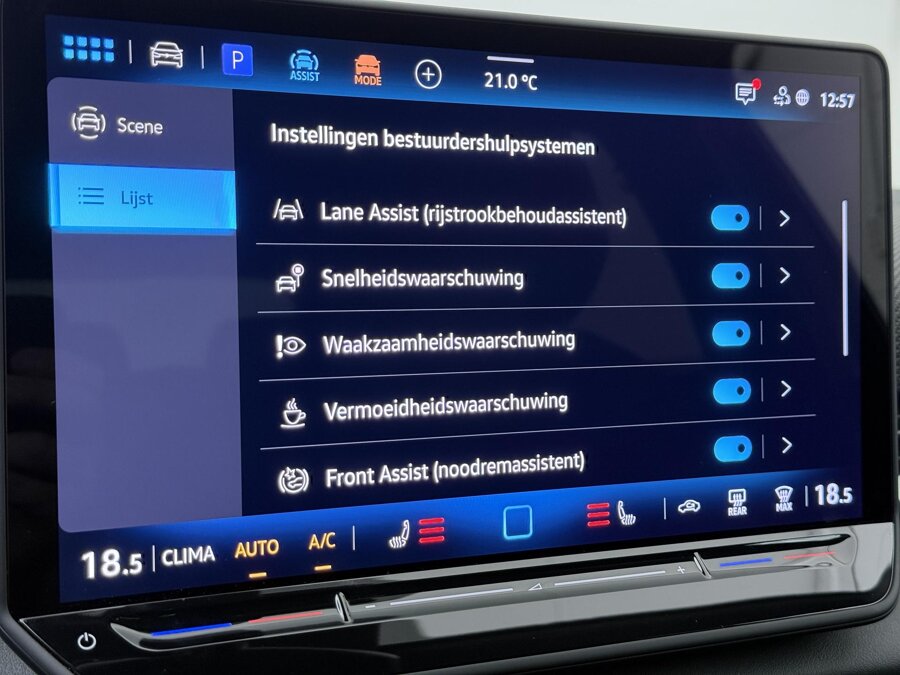 Volkswagen T-Roc 1.5 eTSI R-Line