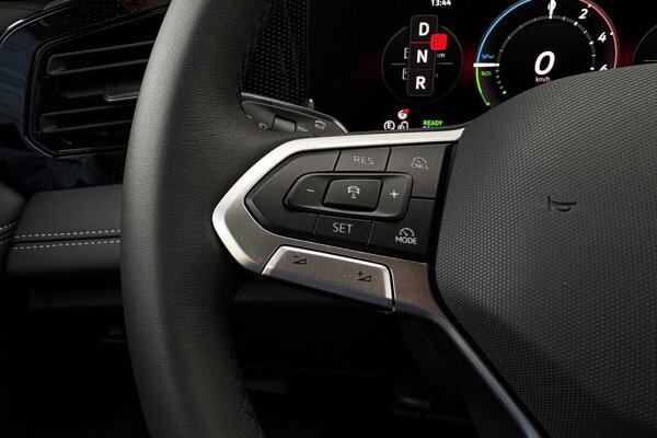 cruise control adaptief met Stop&Go en stuurhulp cruise control adaptief met Stop&Go en stuurhulp