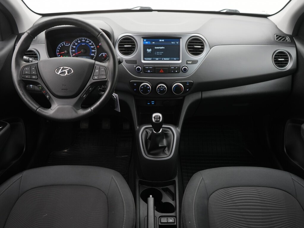 Hyundai i10 1.0i Comfort Smart | Navigatie | Stoel-stuurwielverwarming - Afbeelding 3