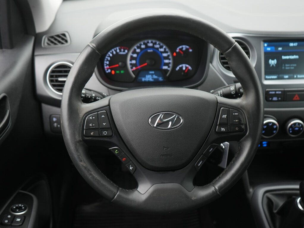 Hyundai i10 1.0i Comfort Smart | Navigatie | Stoel-stuurwielverwarming - Afbeelding 4