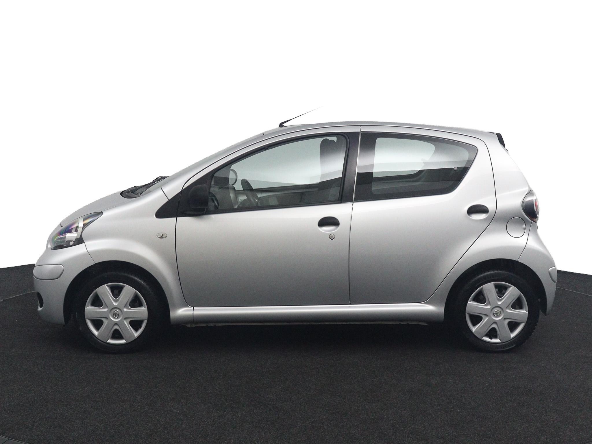 Toyota Aygo 1.0-12V Now - Afbeelding 5