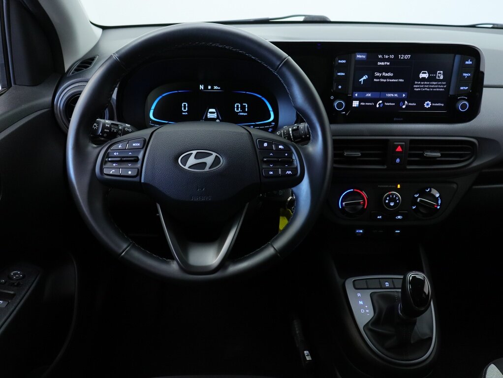 Hyundai i10 1.0 Comfort Smart 5-persoons Automaat | Carplay navigatie - Afbeelding 3
