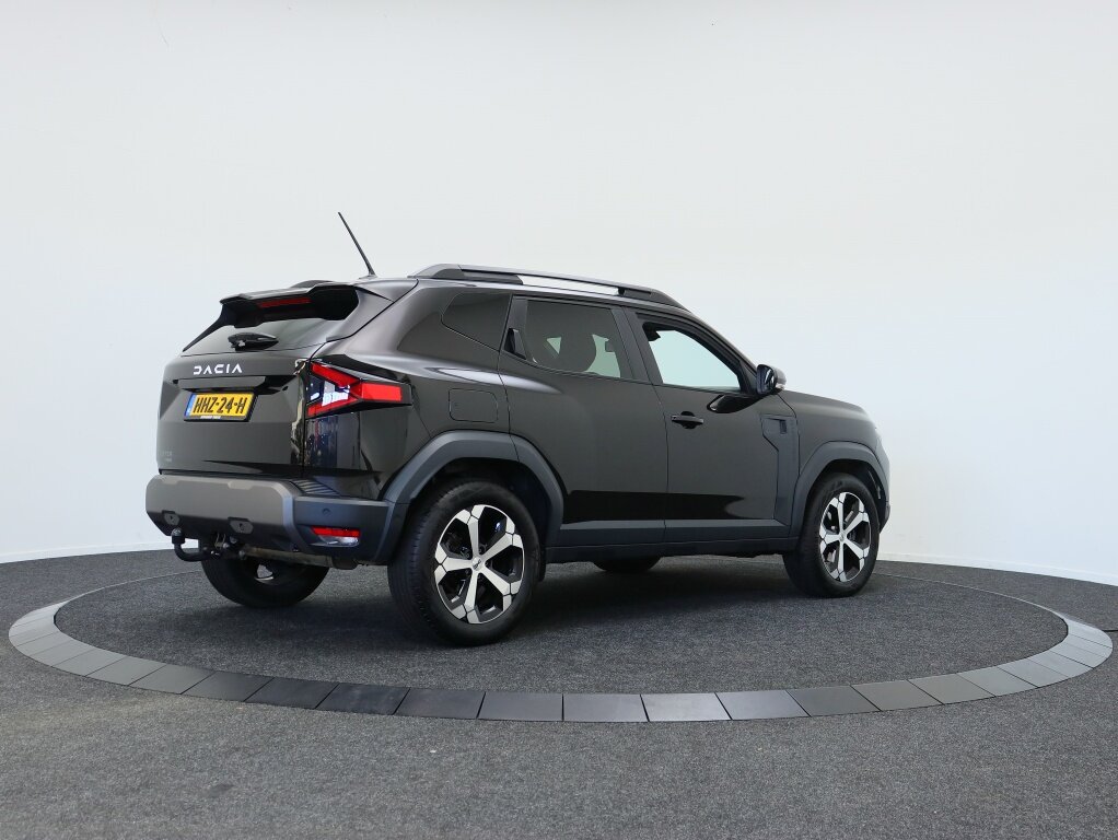 Dacia Duster 1.6 Hybrid 140 Journey | Trekhaak | Navigatie | Camera - Afbeelding 2