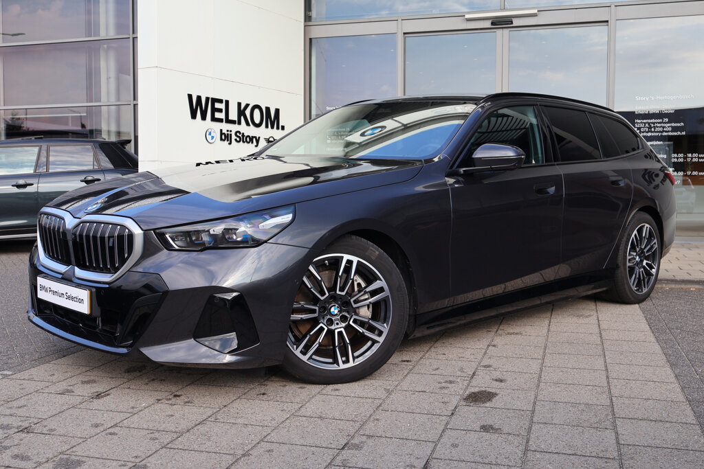 BMW i5 1