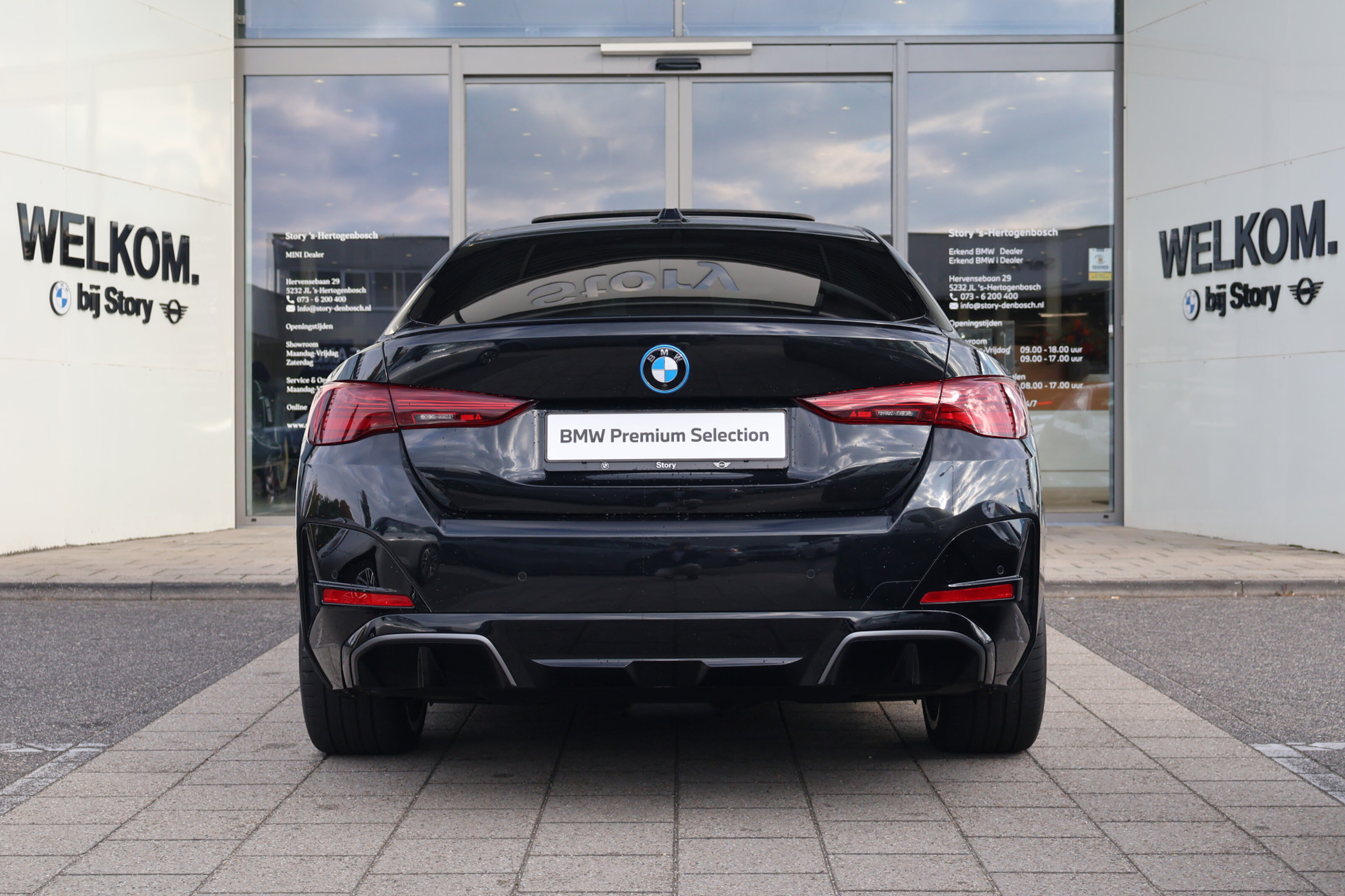 BMW i4 9