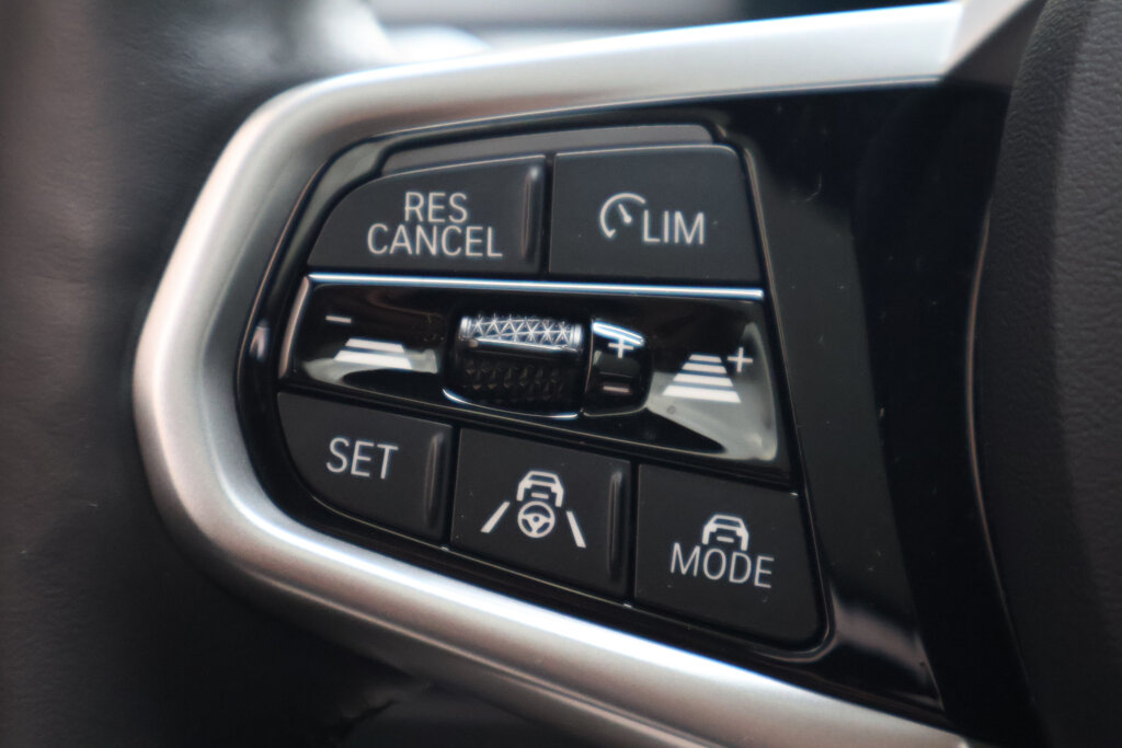 BMW i4 21