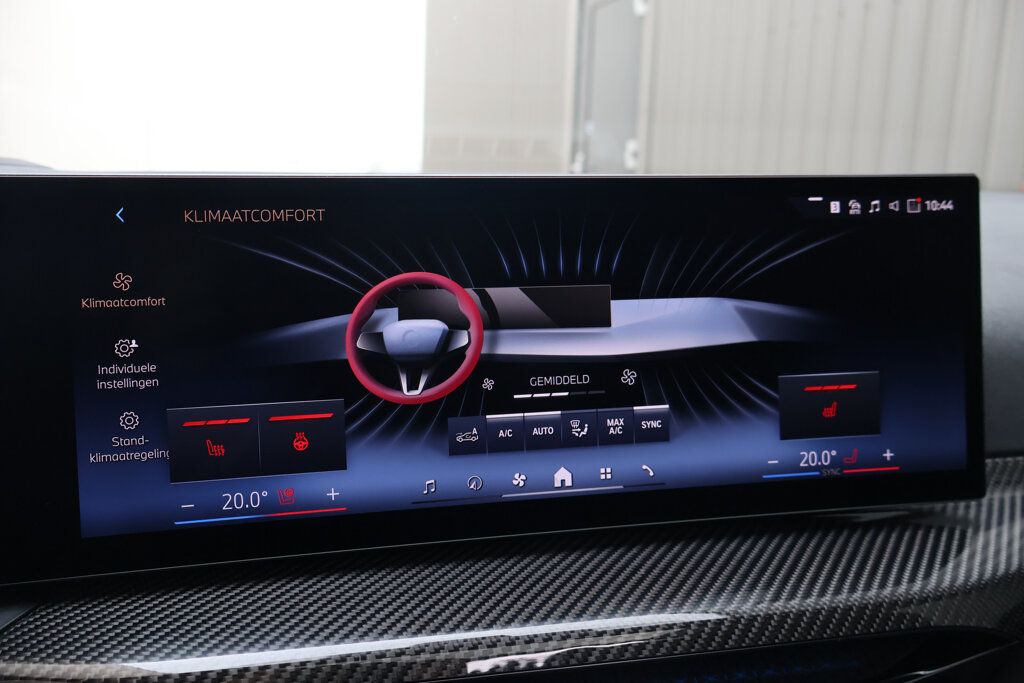 BMW i4 30