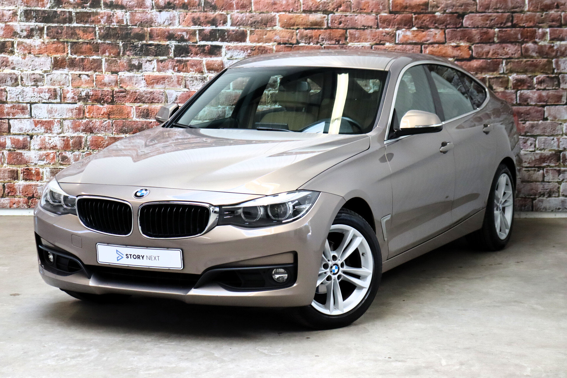 BMW 3 Serie Gran Turismo 320i High Executive Automaat