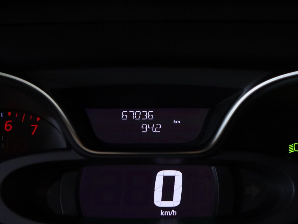 Renault Captur 0.9 TCe Intens | Navigatie | Camera | Cruise control - Afbeelding 4