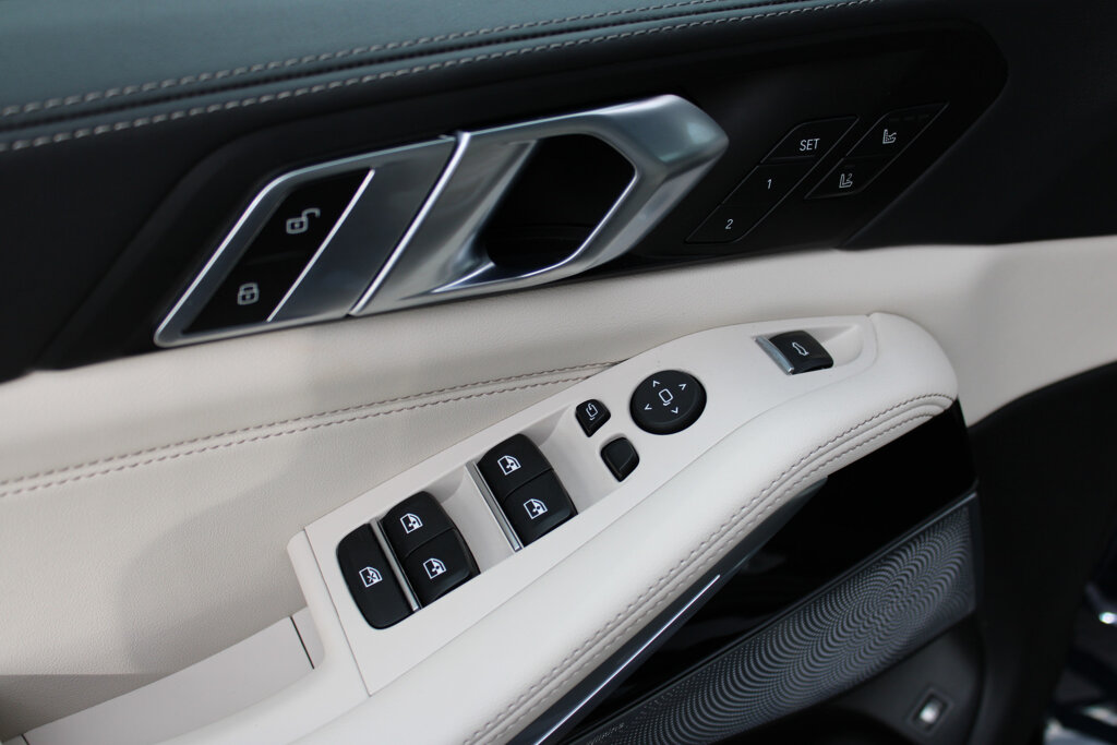 BMW X5 25