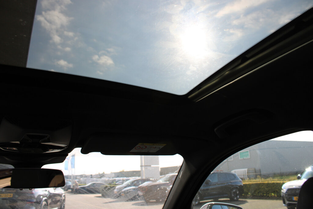 BMW X1 25