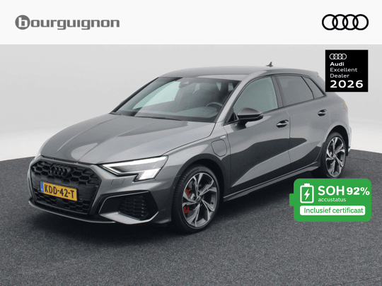 Audi A3 Sportback 45 TFSi e 245 Pk S line Competition