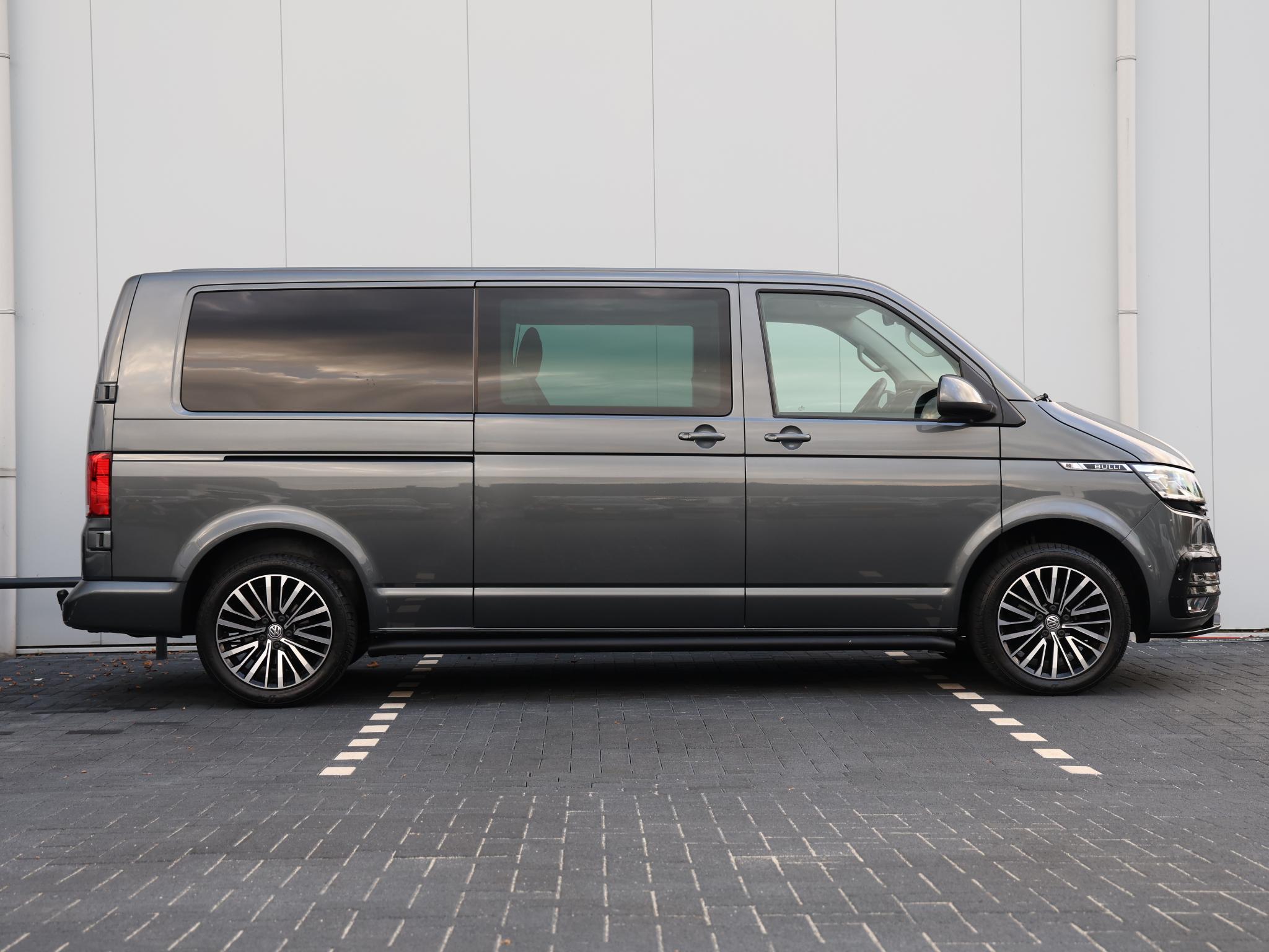 Volkswagen Transporter 2.0 TDI 150 pk DSG DC Bulli