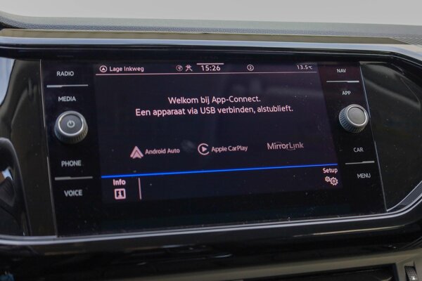 Apple Carplay/Android Auto