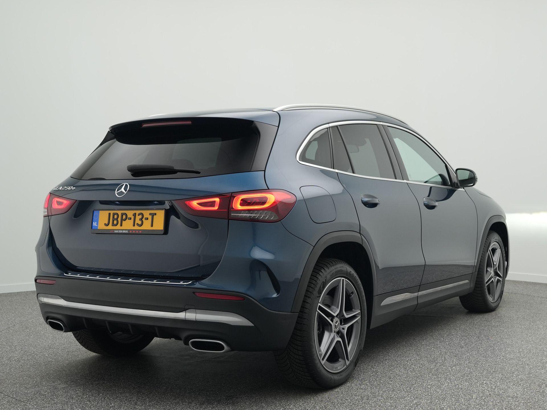 Mercedes-Benz GLA 250 e 218 PK AMG Line
