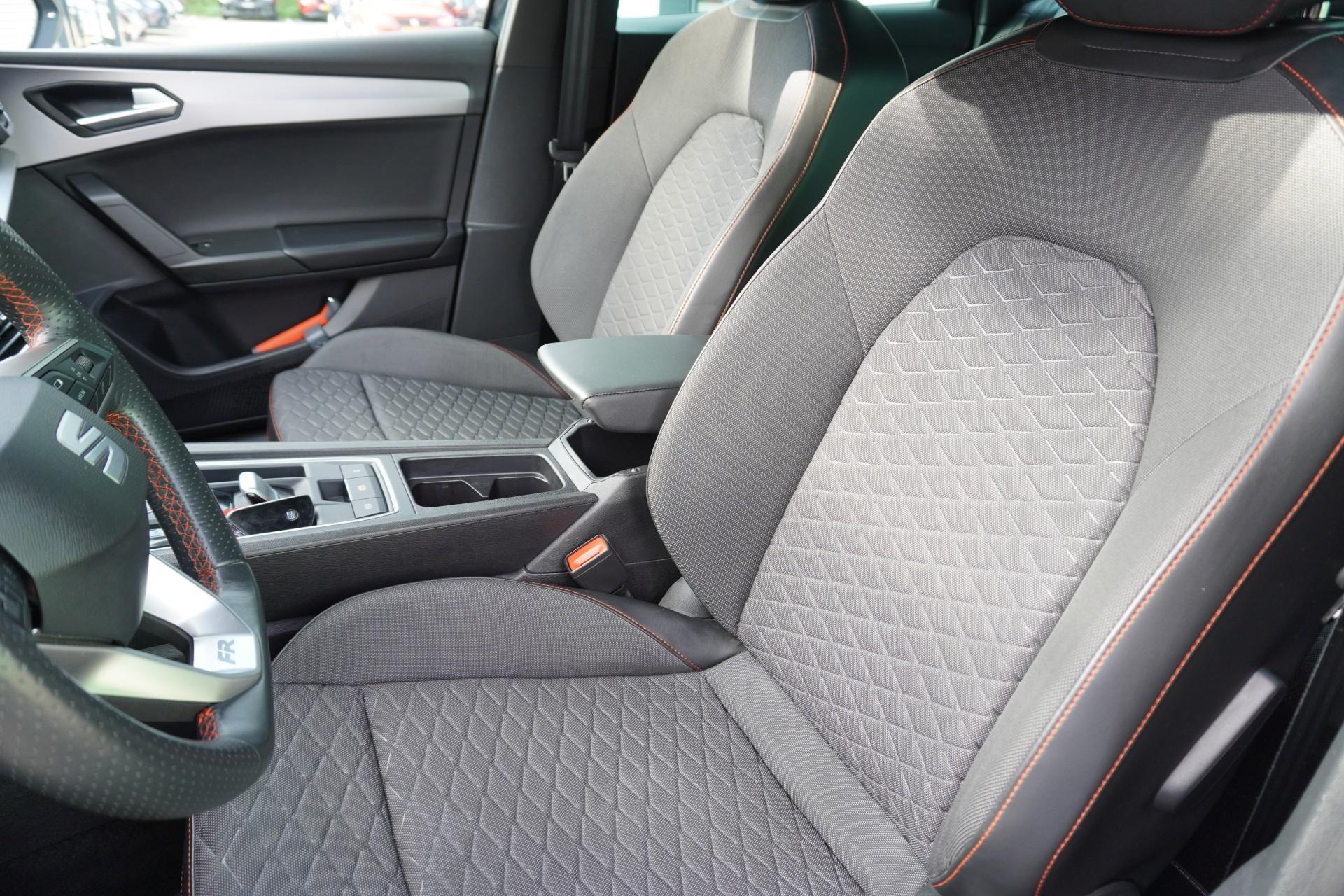 SEAT Leon Sportstourer 1.0 eTSI 110pk DSG FR Business Intense - Afbeelding 4