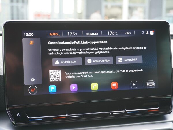Apple Carplay/Android Auto