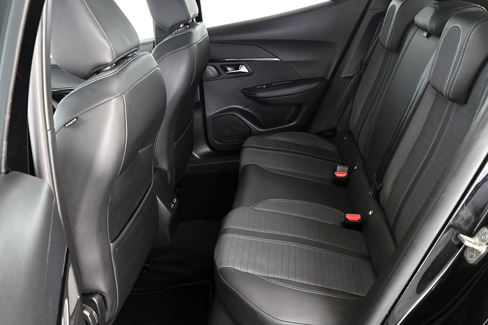 Peugeot e-2008