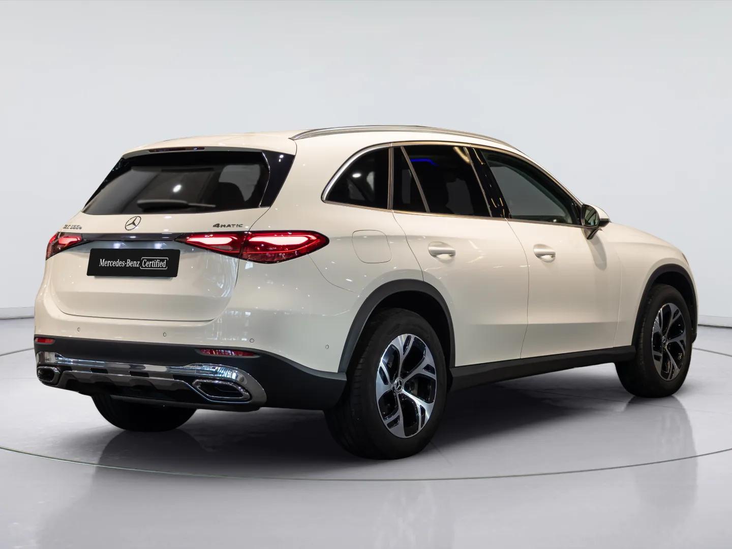 Mercedes-Benz GLC 300e 4MATIC Luxury Line - Afbeelding 2