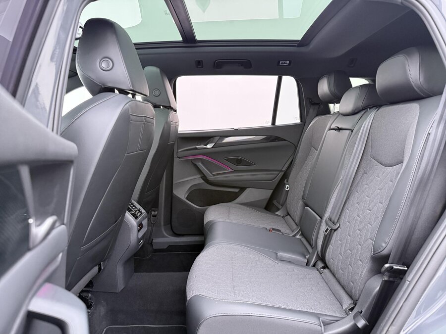 Volkswagen Tayron 1.5 eHybrid Life Edition