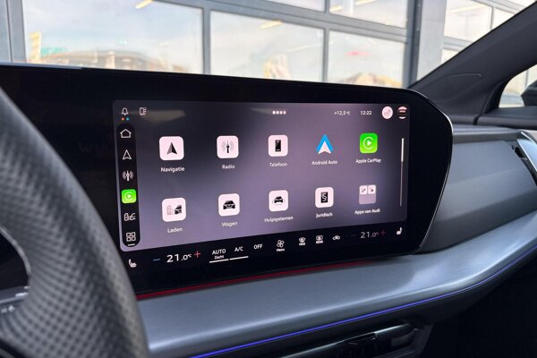 Apple Carplay/Android Auto