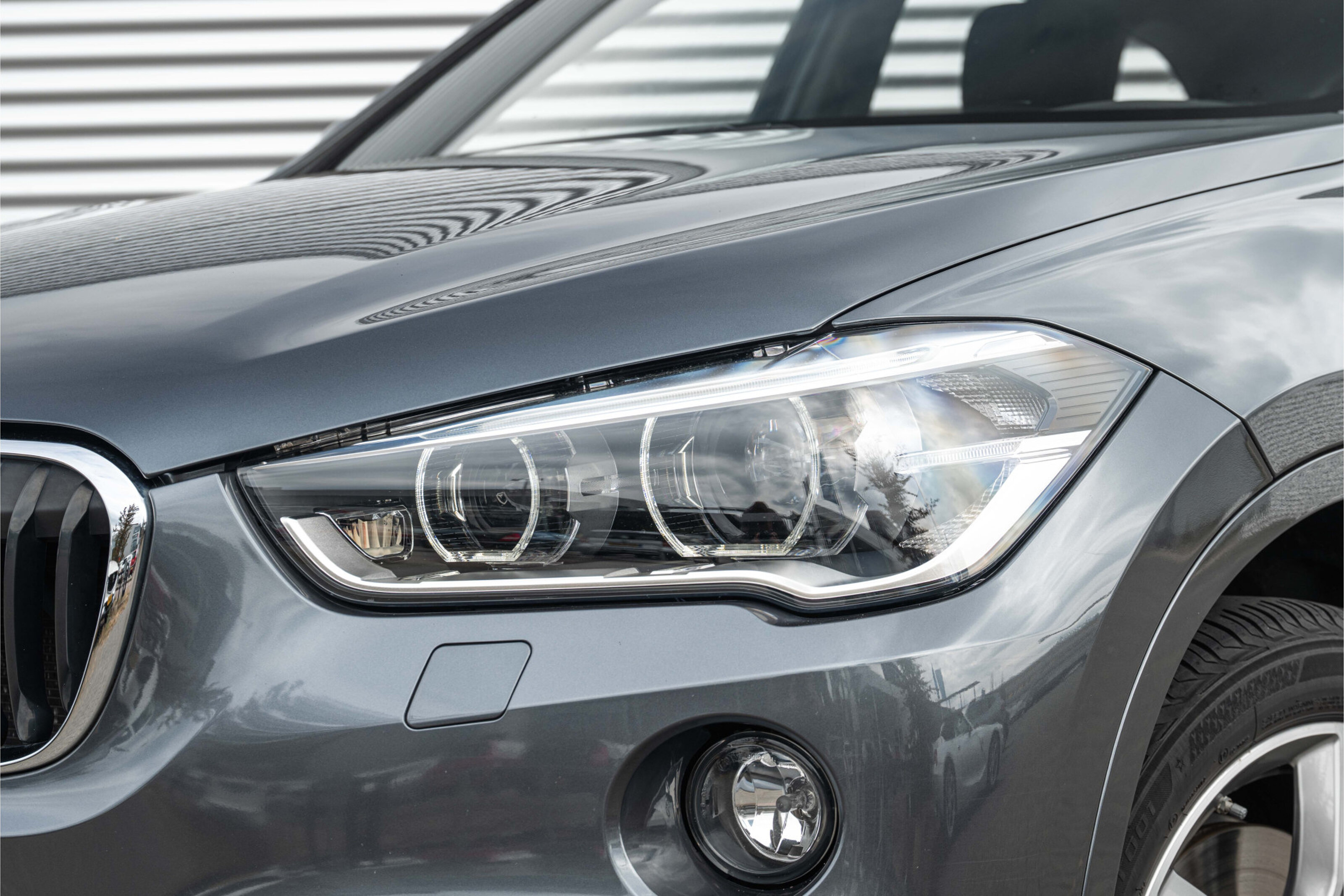 BMW X1 6