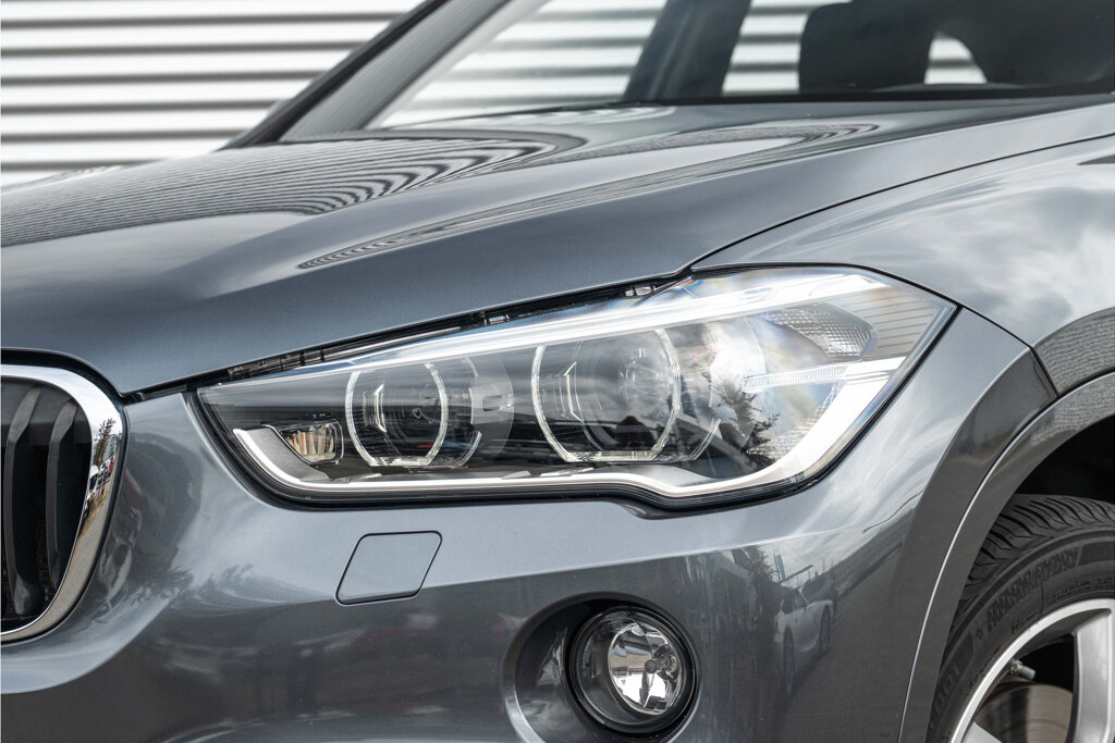 BMW X1 6
