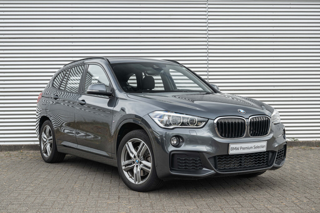 BMW X1 11