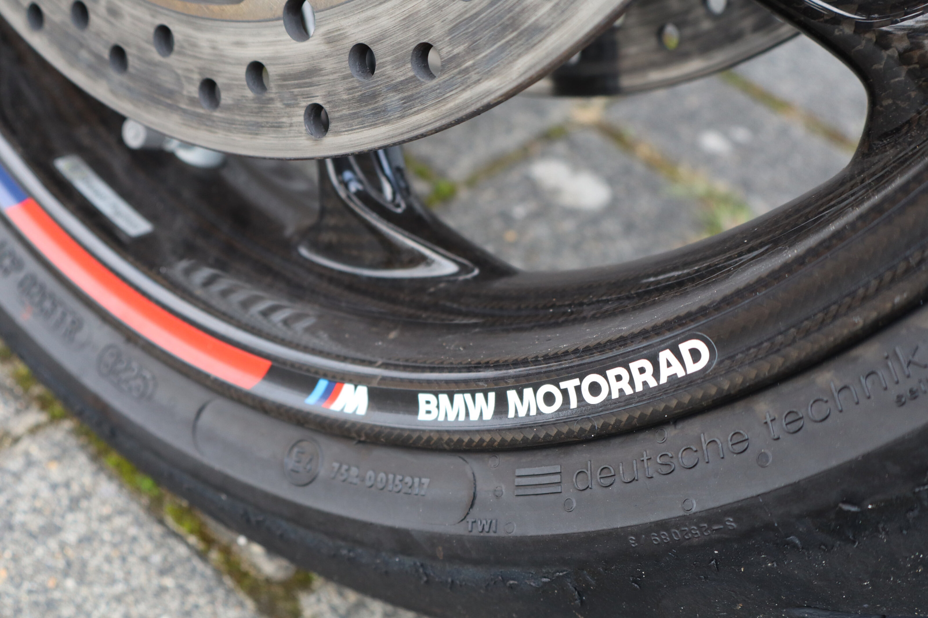 BMW M 1000 XR 6