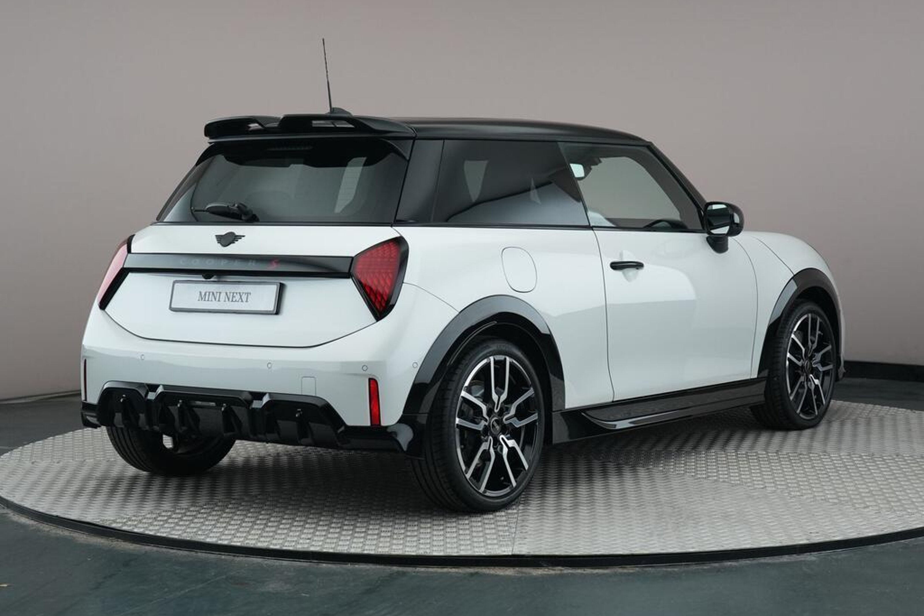 MINI 3-Deurs 2