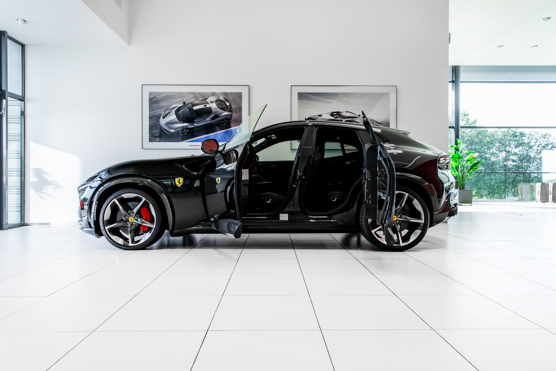 Ferrari Purosangue ~Ferrari Munsterhuis~ - Afbeelding 4