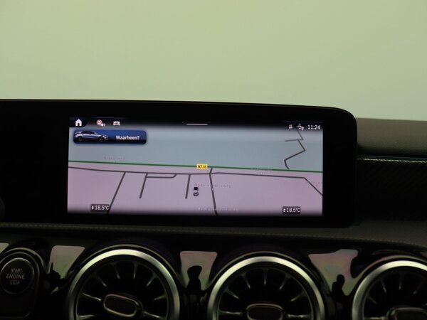 Navigatiesysteem met harde schijf Navigatiesysteem met harde schijf