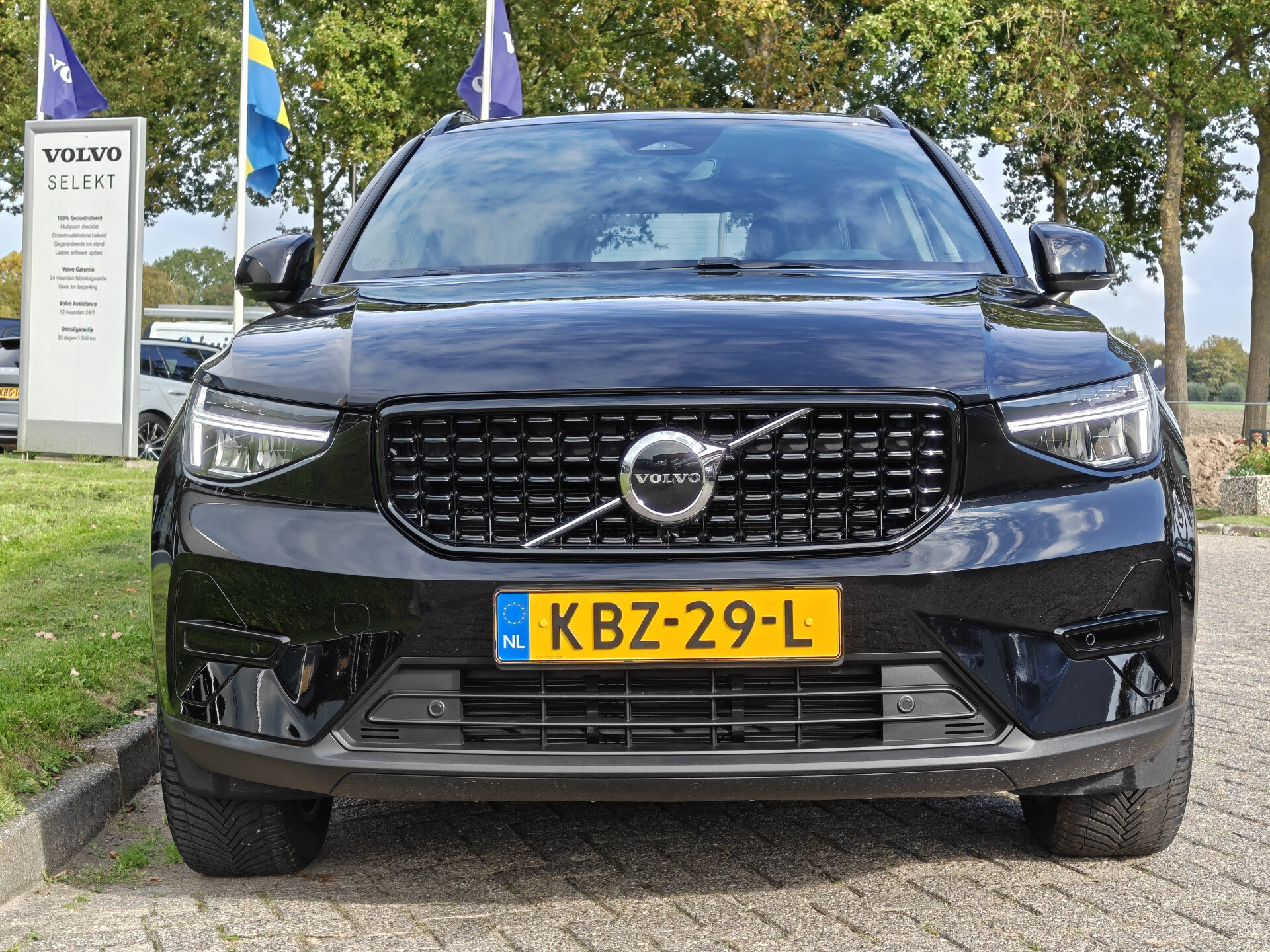Volvo XC40 B4 211PK Plus Dark - Afbeelding 2