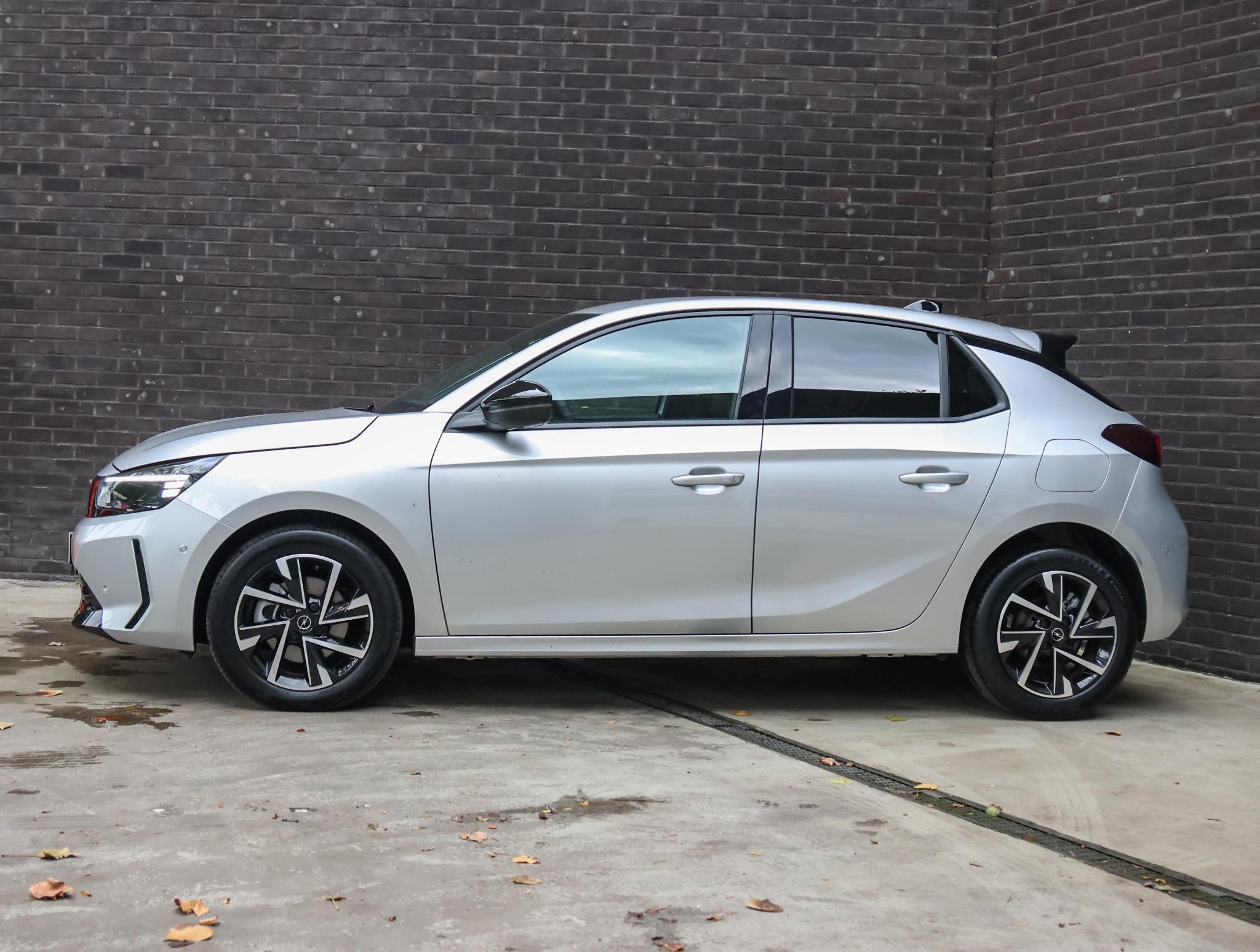 Opel Corsa GS 145pk Hybrid - Afbeelding 2