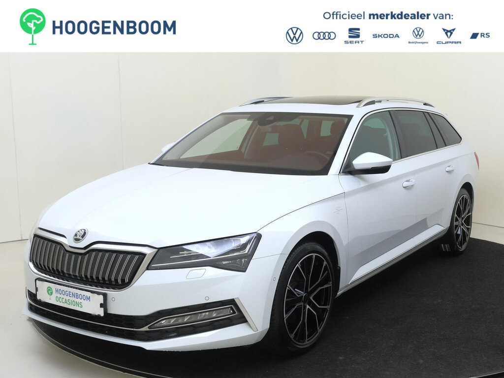 Skoda Superb Combi 1.4 TSI iV Laurin & Klement