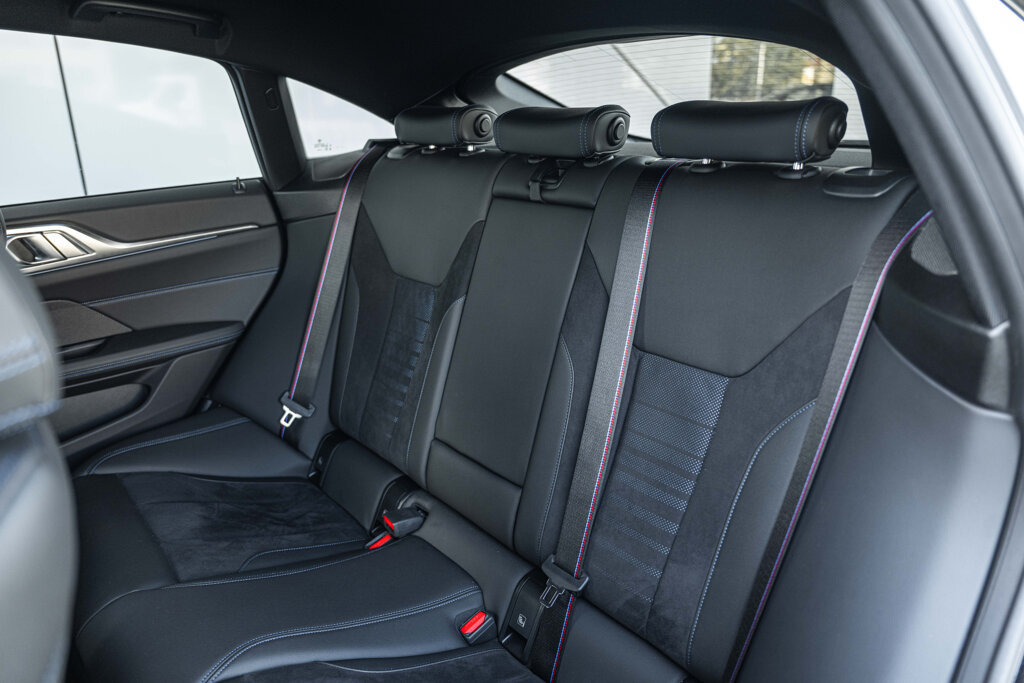 BMW i4 5