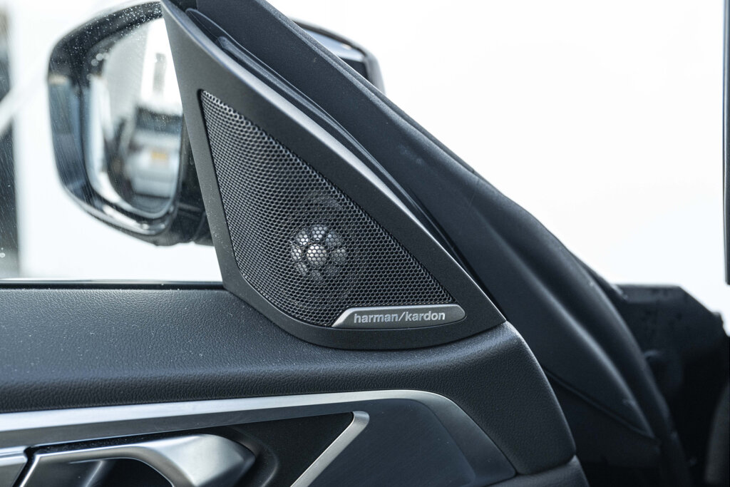 BMW i4 17