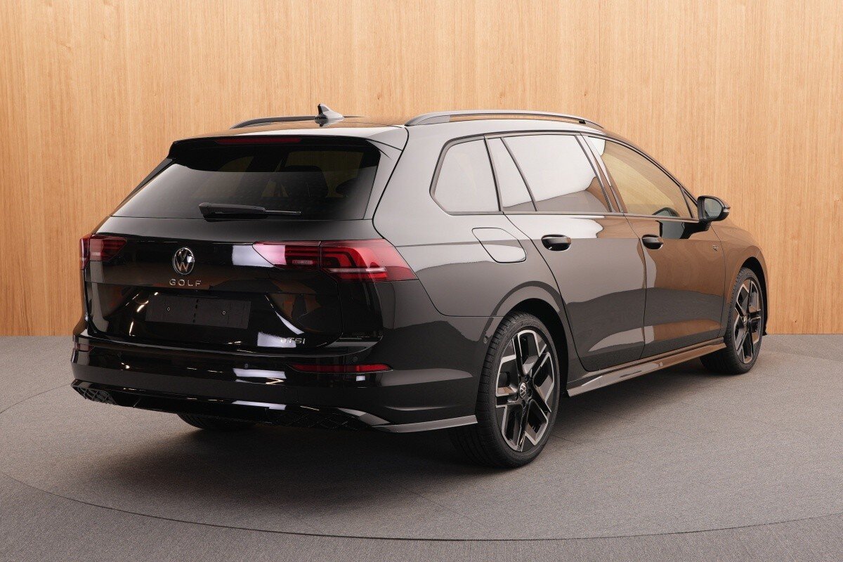 Volkswagen Golf Variant 1.5 TSI 150 PK R-Line | Camera | Carplay | Leder | PDC | Stoelverw. | ACC | Climate - Afbeelding 2
