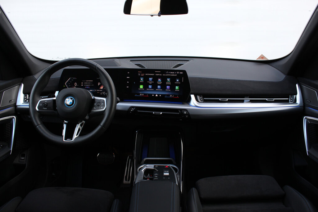 BMW X1 13