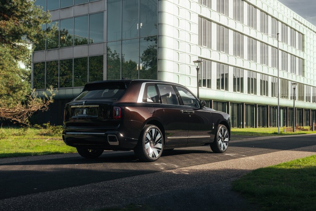 Rolls-Royce Cullinan - foto 20