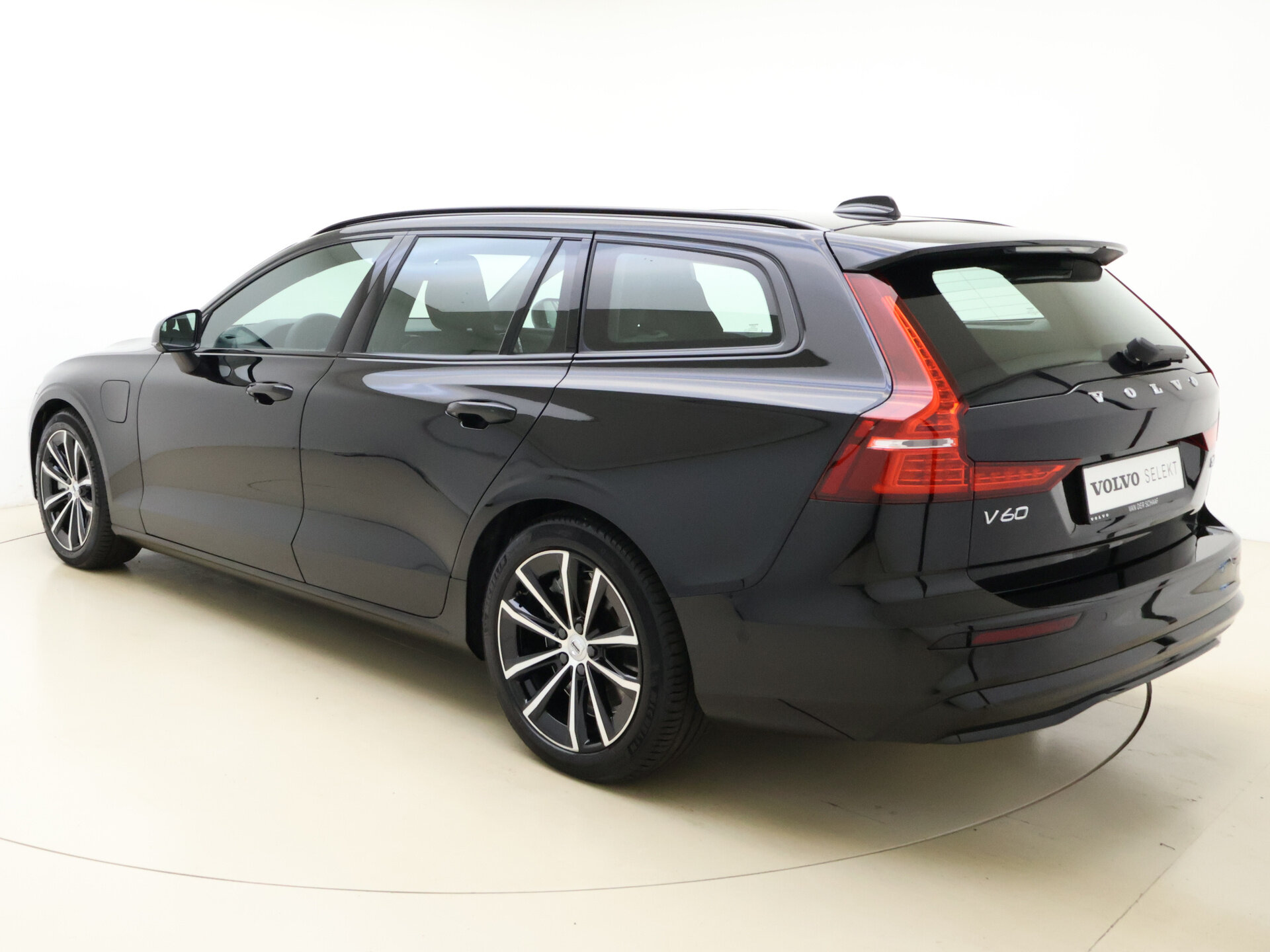 Volvo V60 T6 350pk AWD Plus Dark - Afbeelding 5