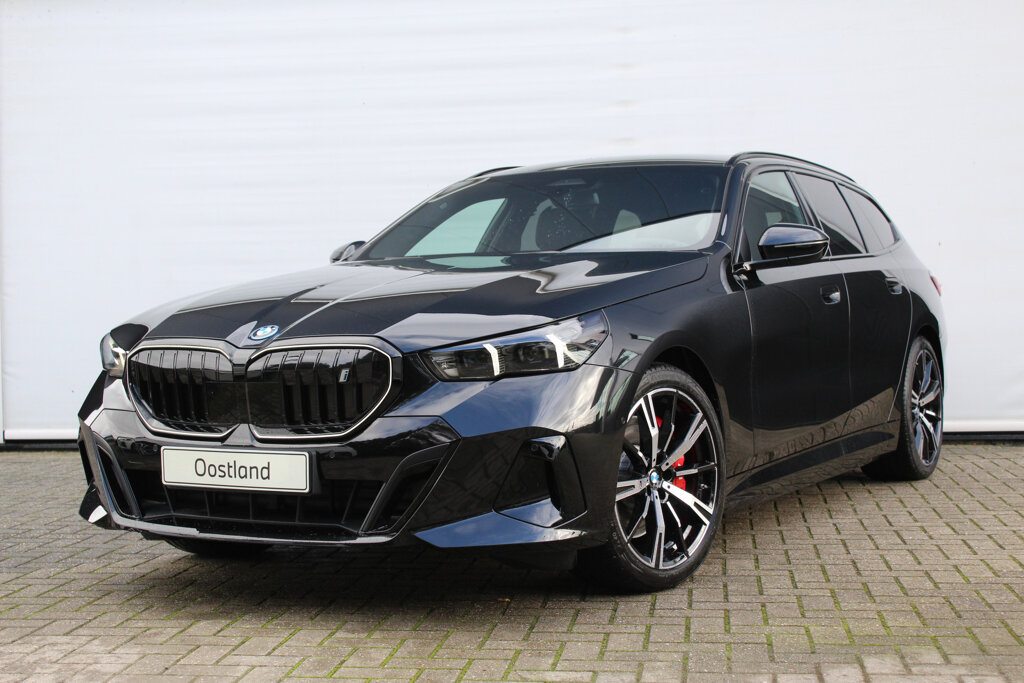 BMW i5 1