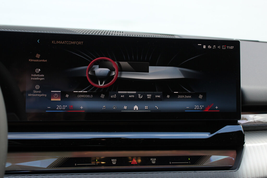 BMW i5 22