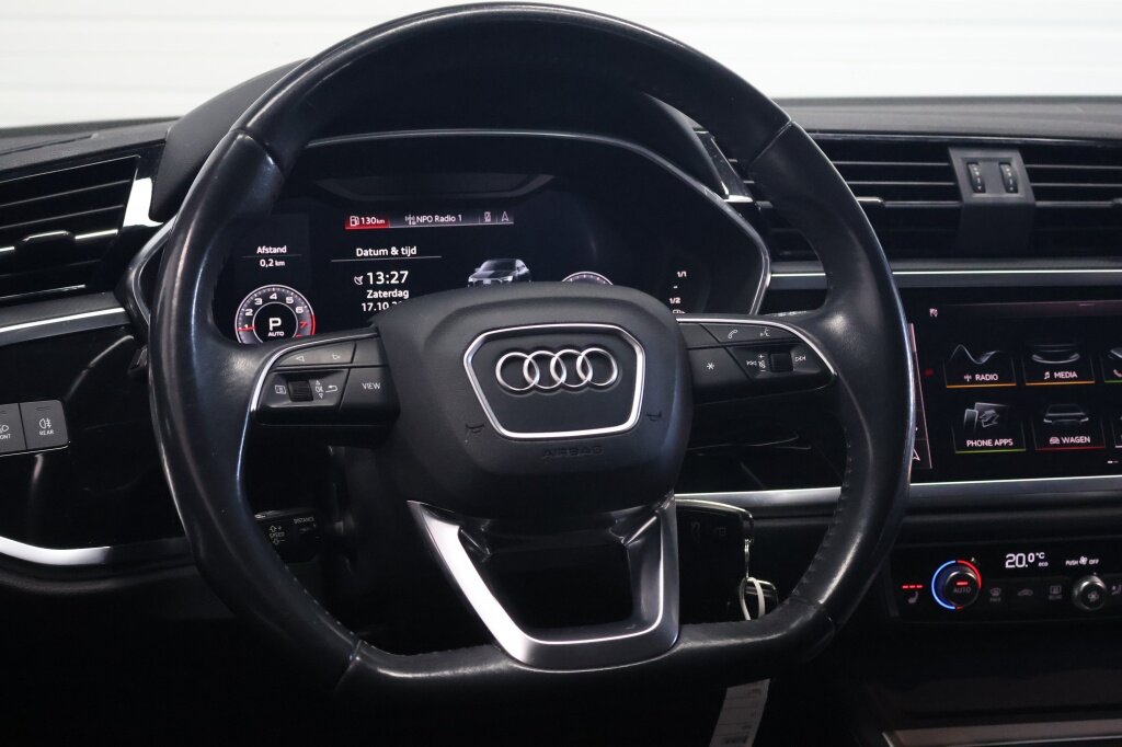 Audi Q3 Sportback 35 TFSI S-Line | Panorama | Trekhaak | Carplay | Stoelverwarming - Afbeelding 2