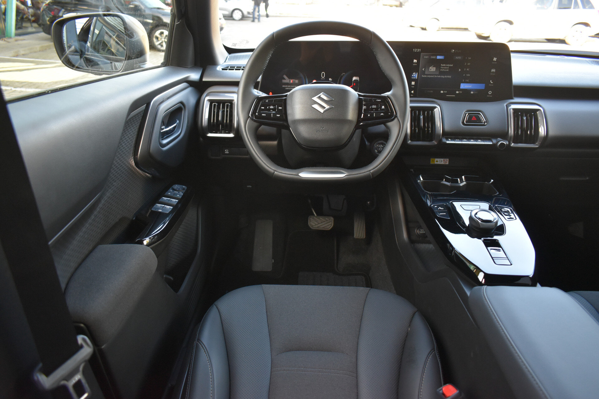 Suzuki e Vitara Style 61 kWh - Afbeelding 4